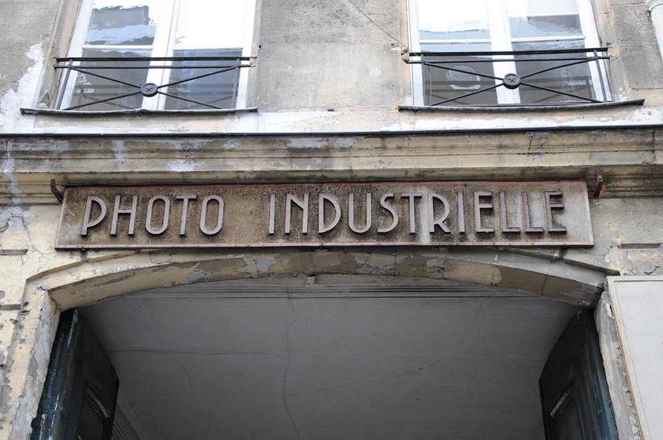 Hôtel Cromot du Bourg portail avant restauration.jpg